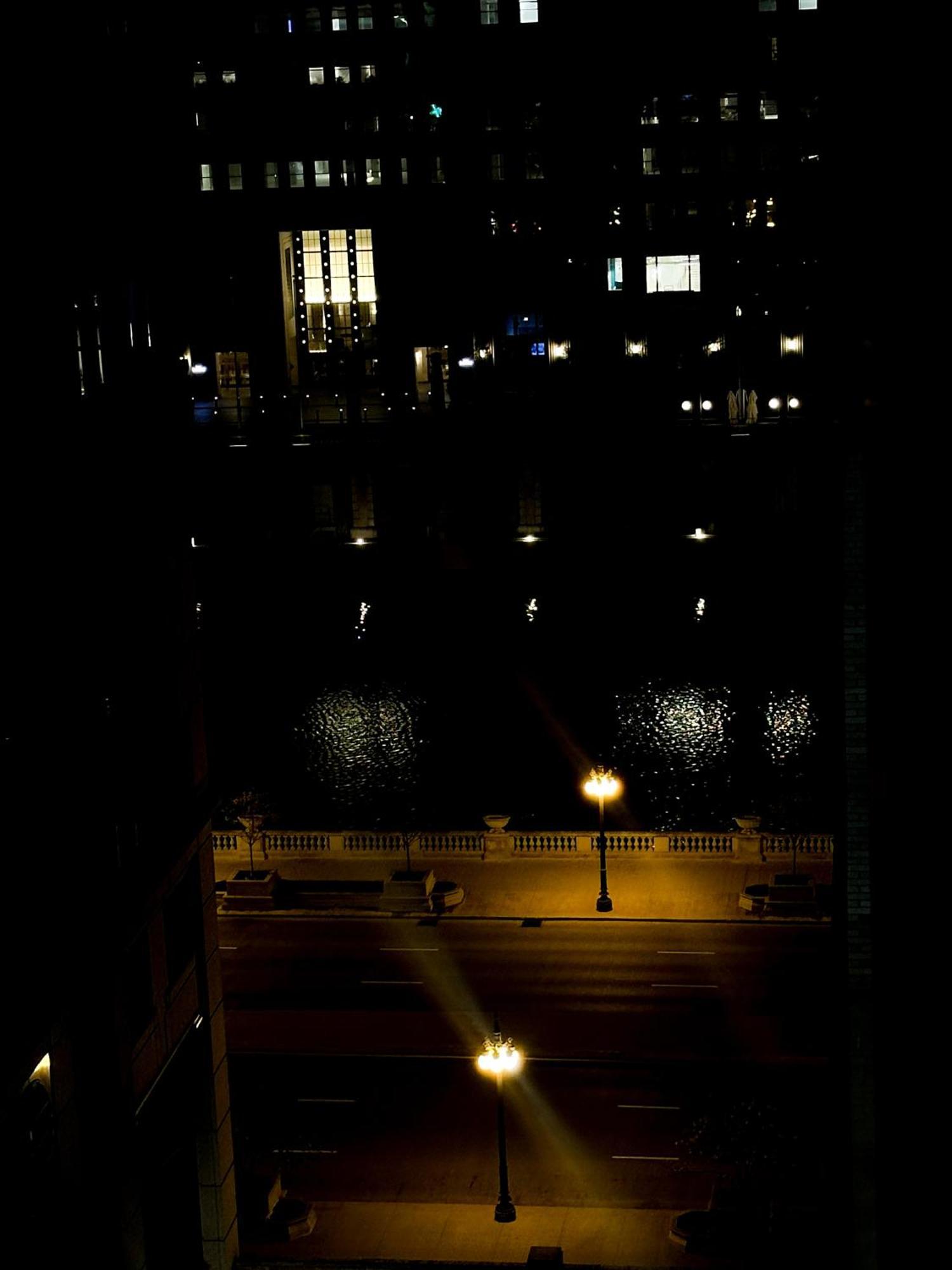 Nvcll Chicago Hotel Exterior photo